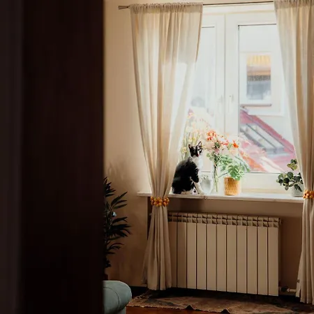 Apartament Nad Jeziorem * エウク